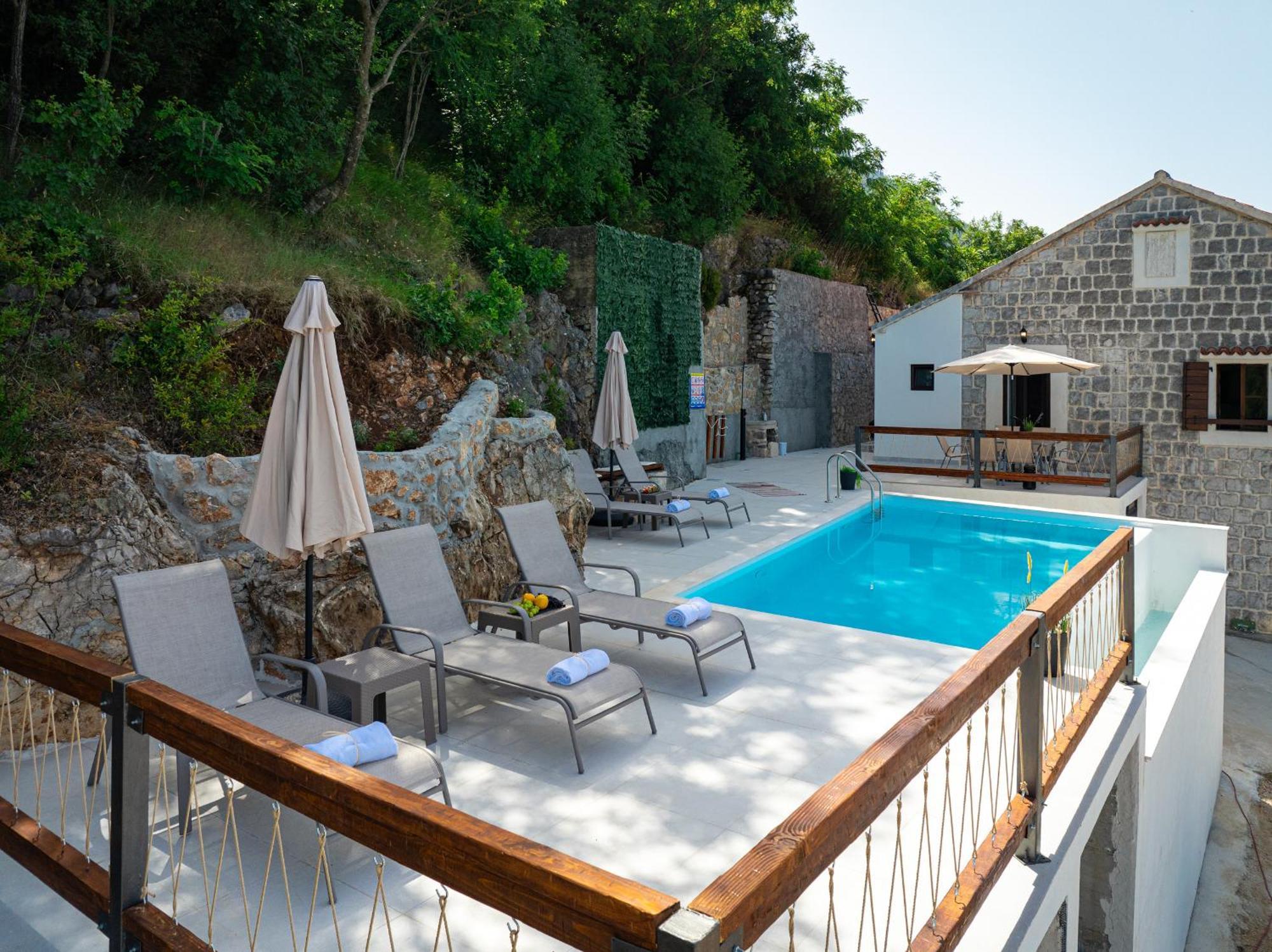 Villa Gorazda Kotor Exteriör bild